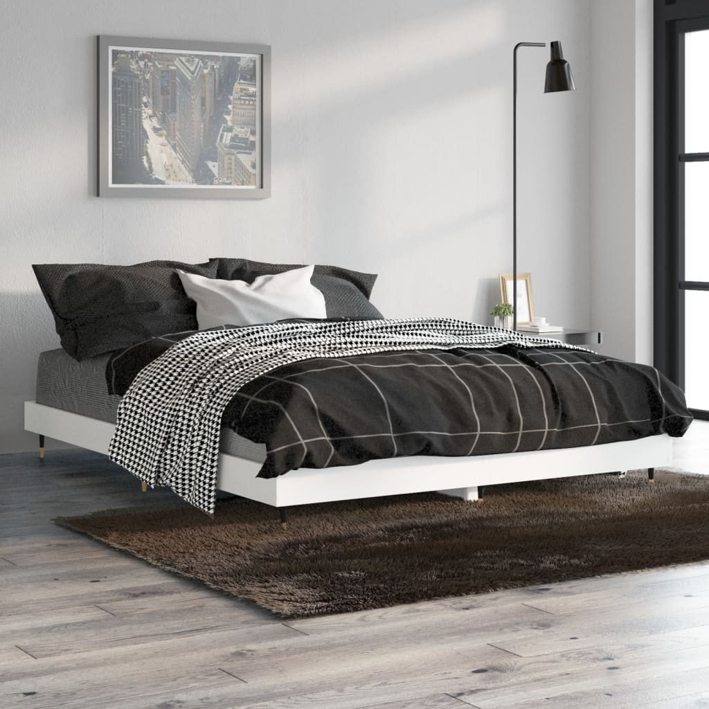 Bedframe bewerkt hout wit 135x190 cm