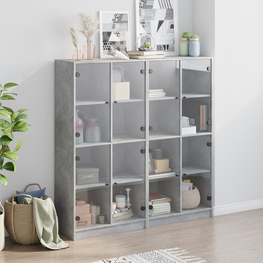 Boekenkast met deuren 136x37x142 cm bewerkt hout betongrijs - AllerleiShop