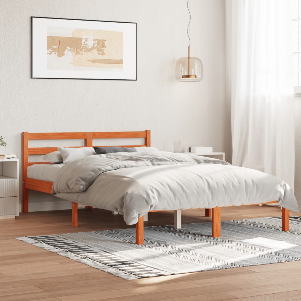 Bedframe zonder matras massief grenenhout wasbruin 140x200 cm