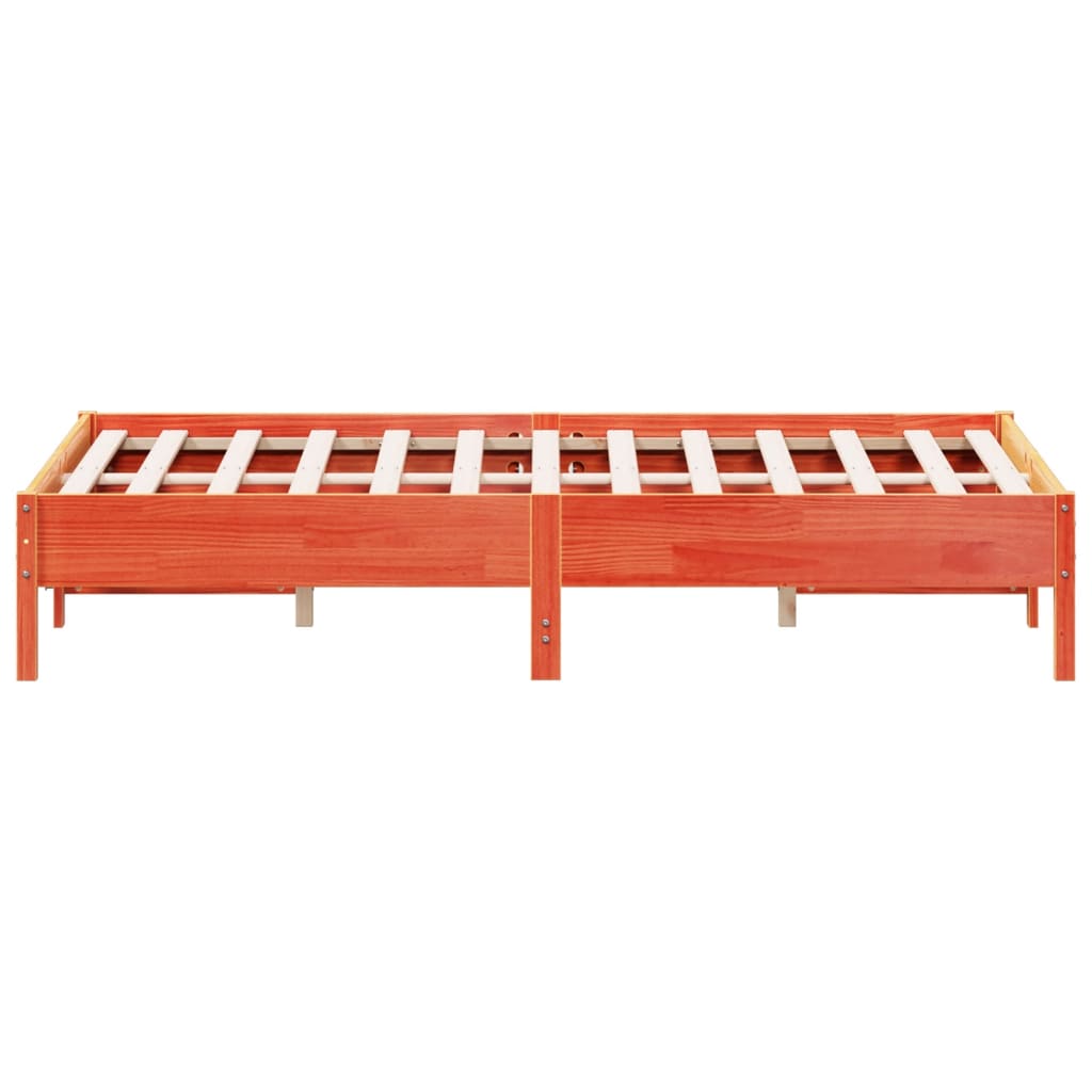 Bedframe zonder matras massief grenenhout wasbruin 140x200 cm