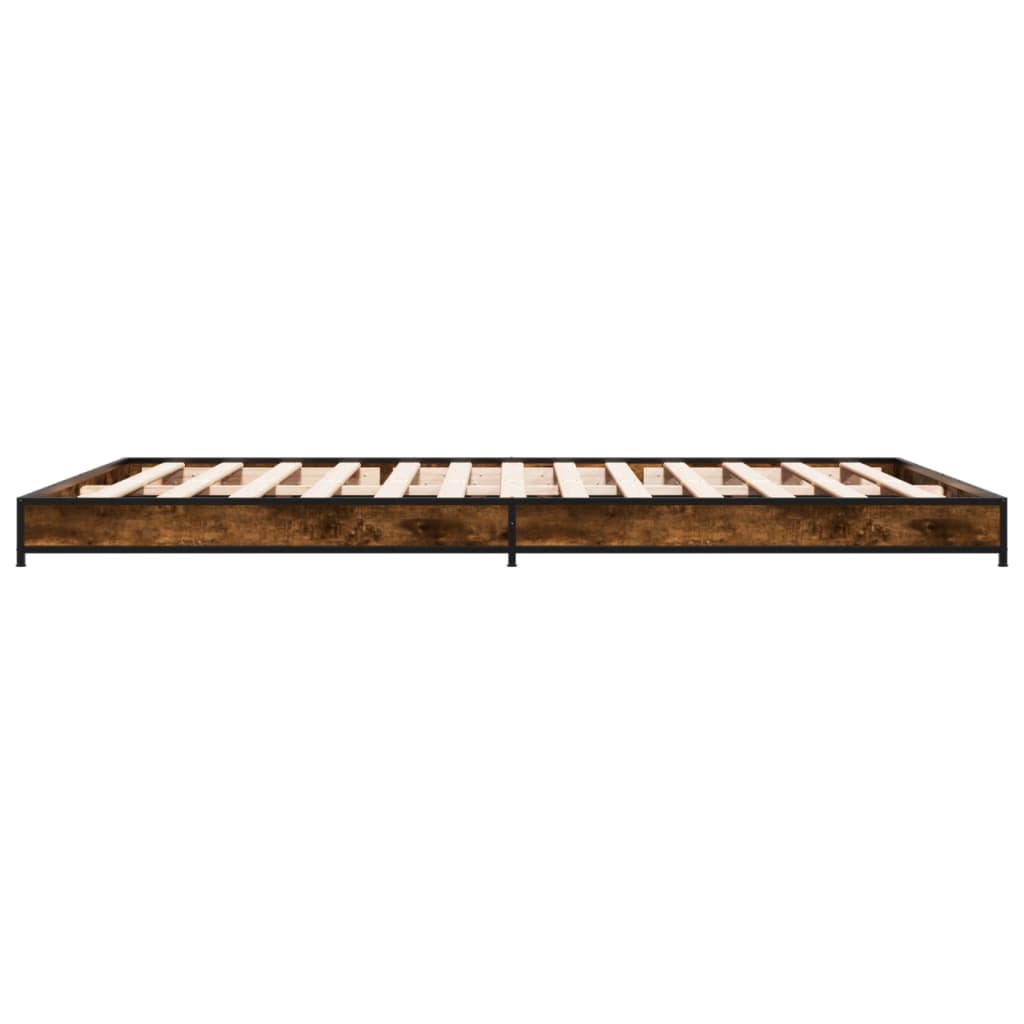Bedframe bewerkt hout metaal gerookt eikenkleurig 135x190 cm